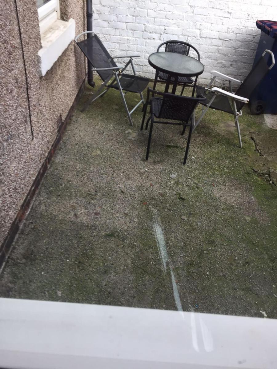 South Shields - 2 bed property, close to the beach - Housity