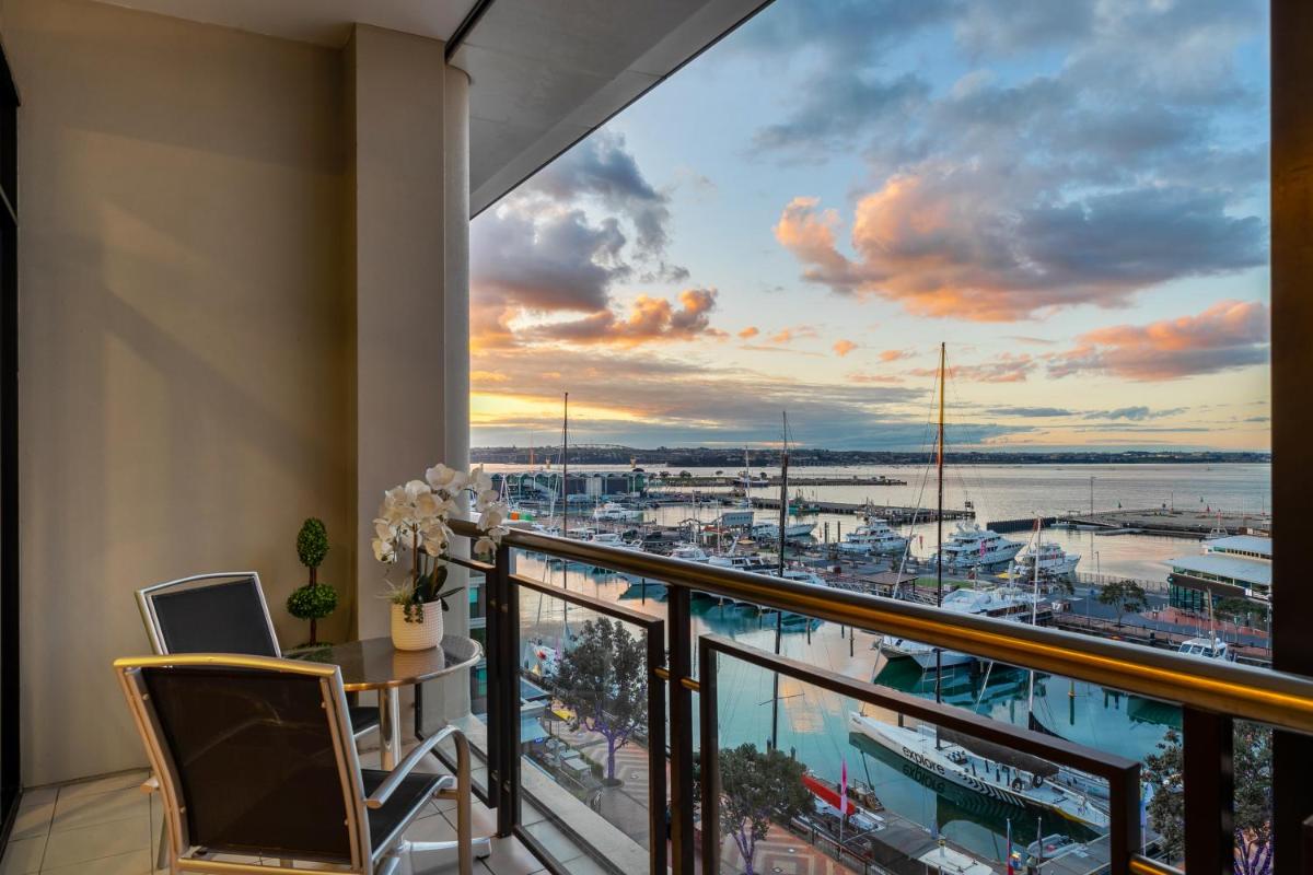 The Prestigious Penthouse - Housity