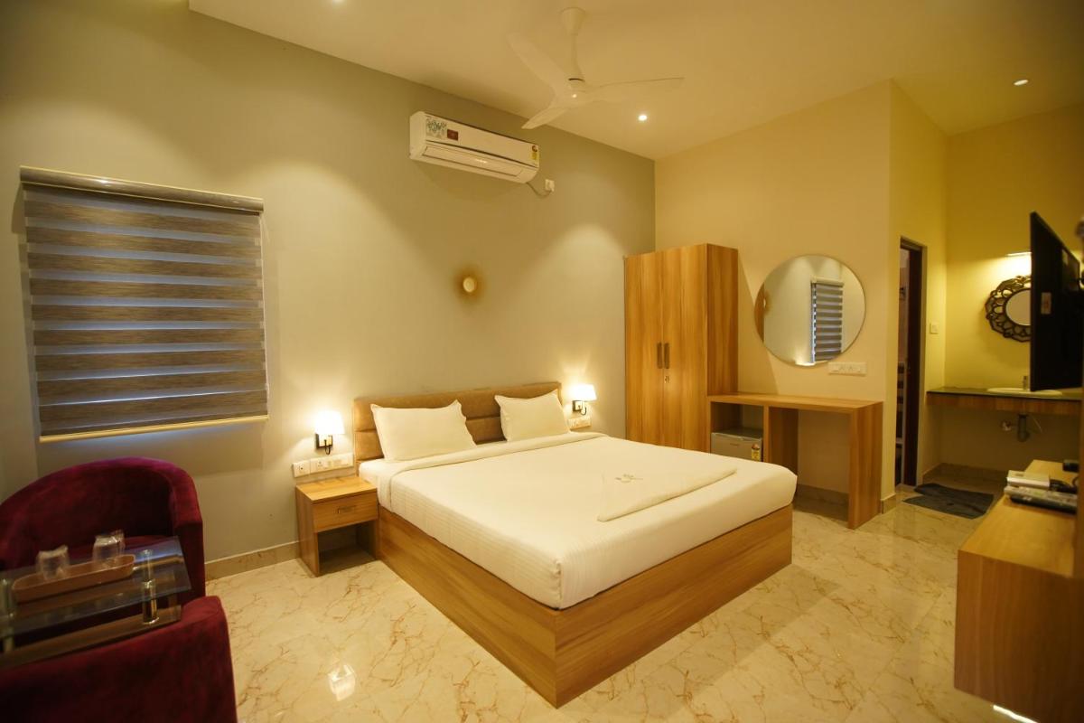 Hotel PSY - Housity