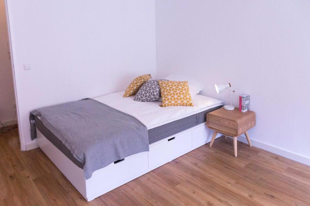 Design Studio near Oktoberfest & Free Parking - Housity