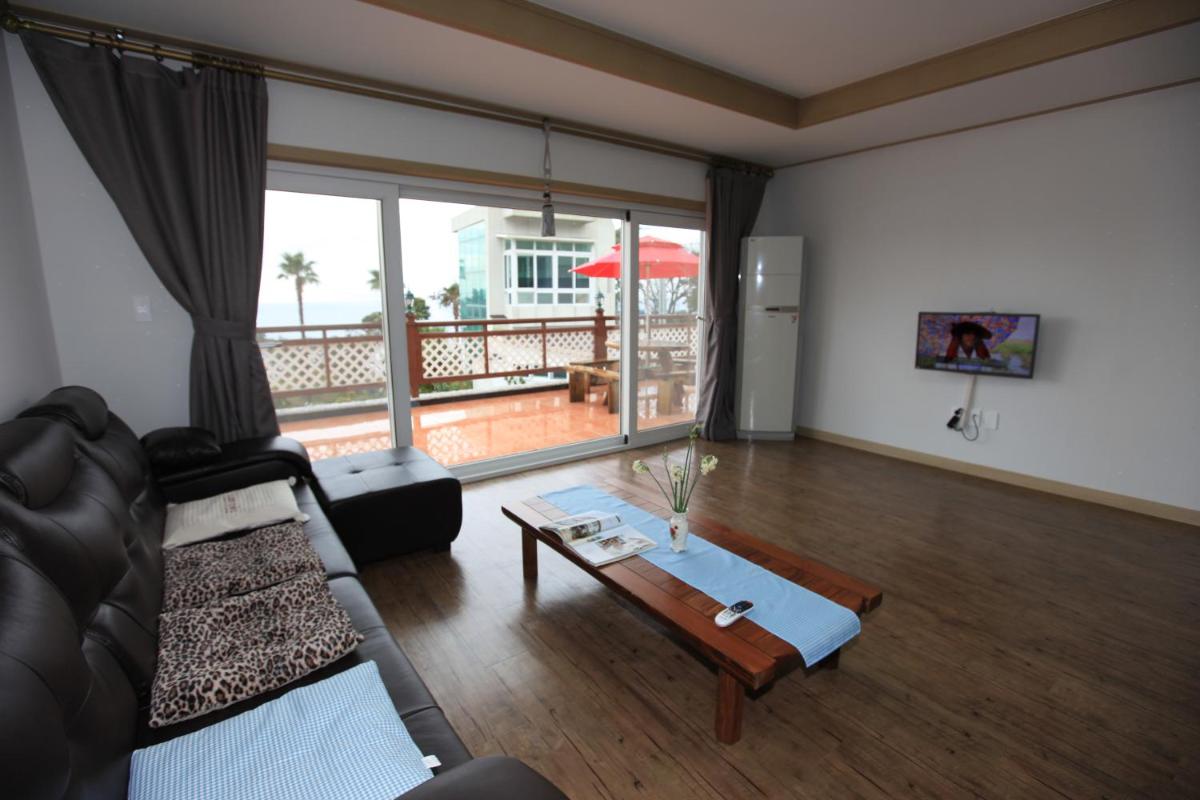 Good Day Pension - Housity