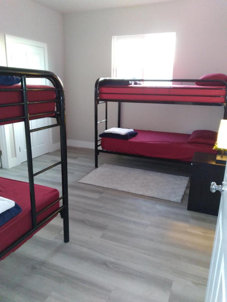 Suitetrails - THE HOSTEL @ GOSHEN