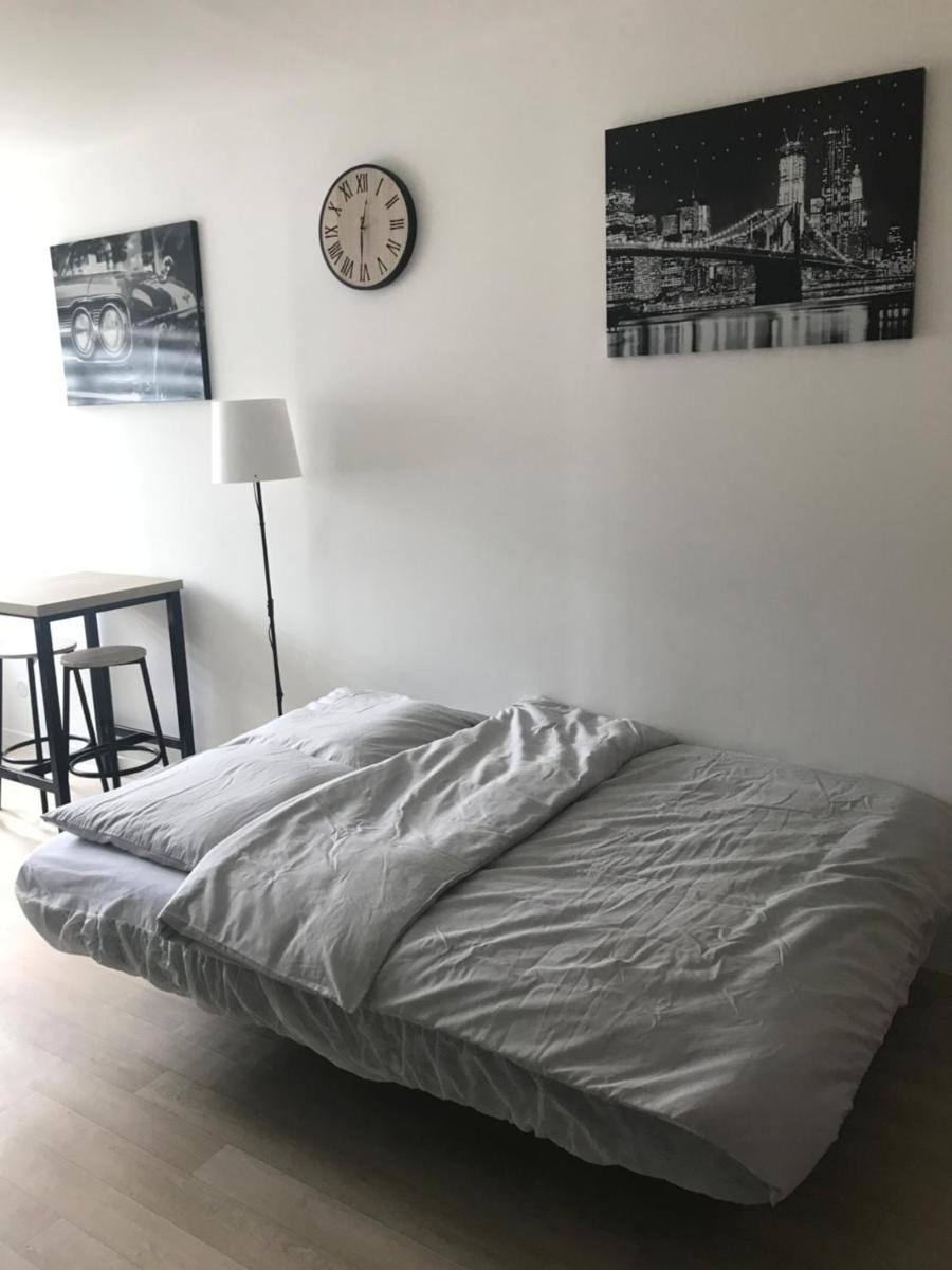 Studio moderne au calme - Housity