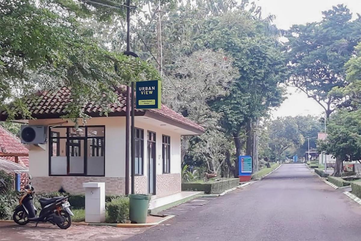 Urbanview Resort Vedca Cianjur by RedDoorz - Housity