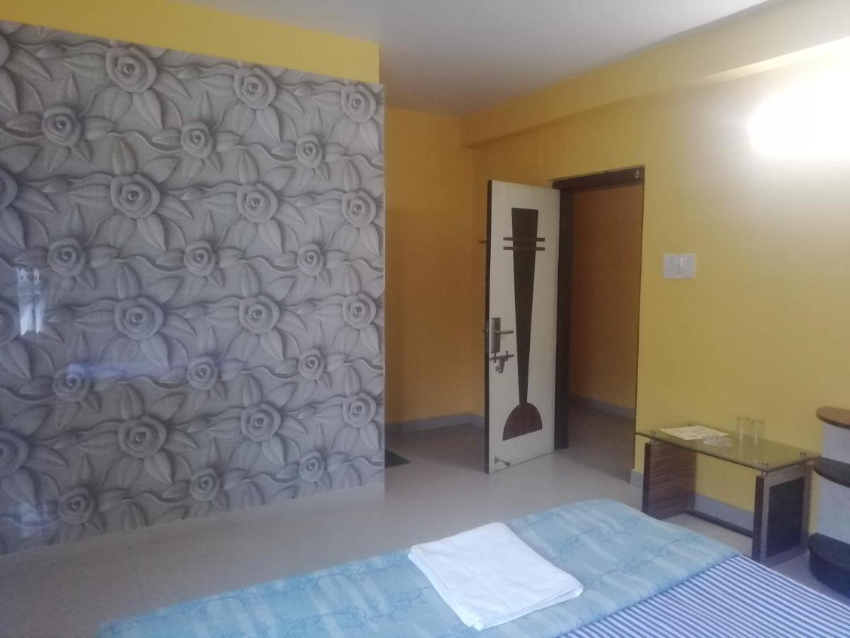 Zeromiles Hotel Prasant - Housity