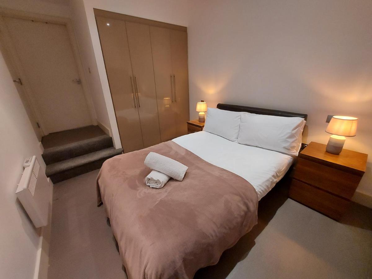 Feel At Home, Nottingham City Centre, Opposite Crowne Plaza - Housity