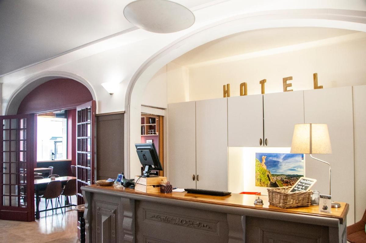 Photo de la galerie de l'établissement The Originals City, Hôtel Bristol, Le Puy-en-Velay, au Puy-en-Velay