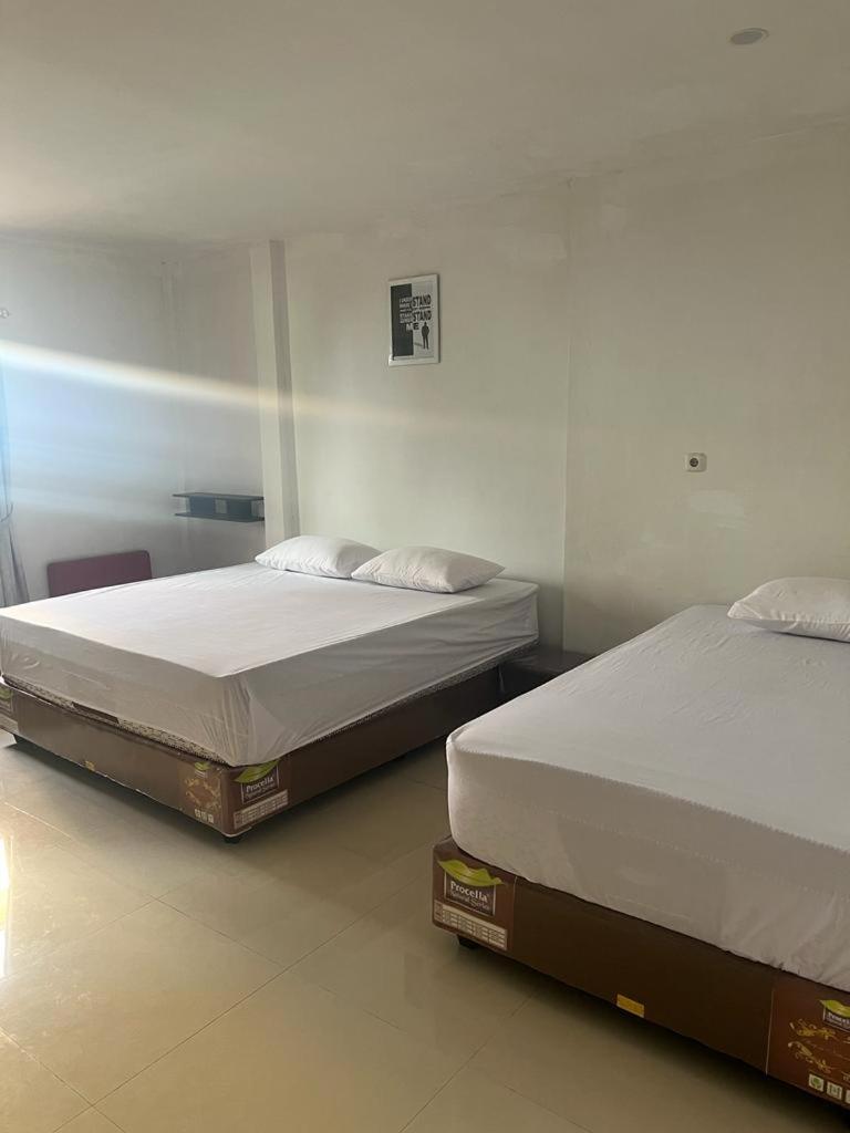 wahidin home stay - Housity