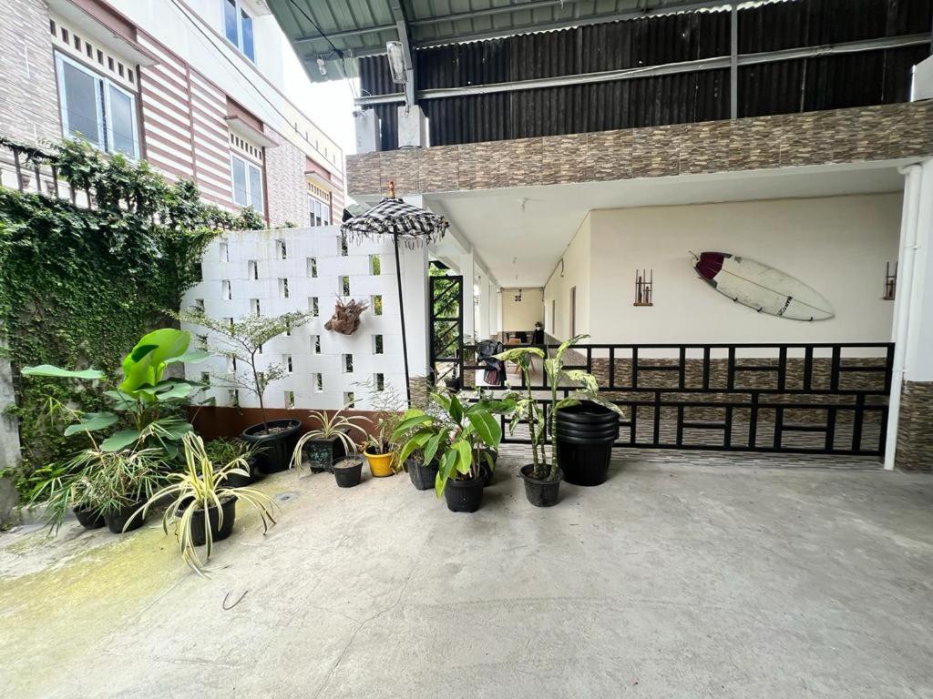 wahidin home stay - Housity