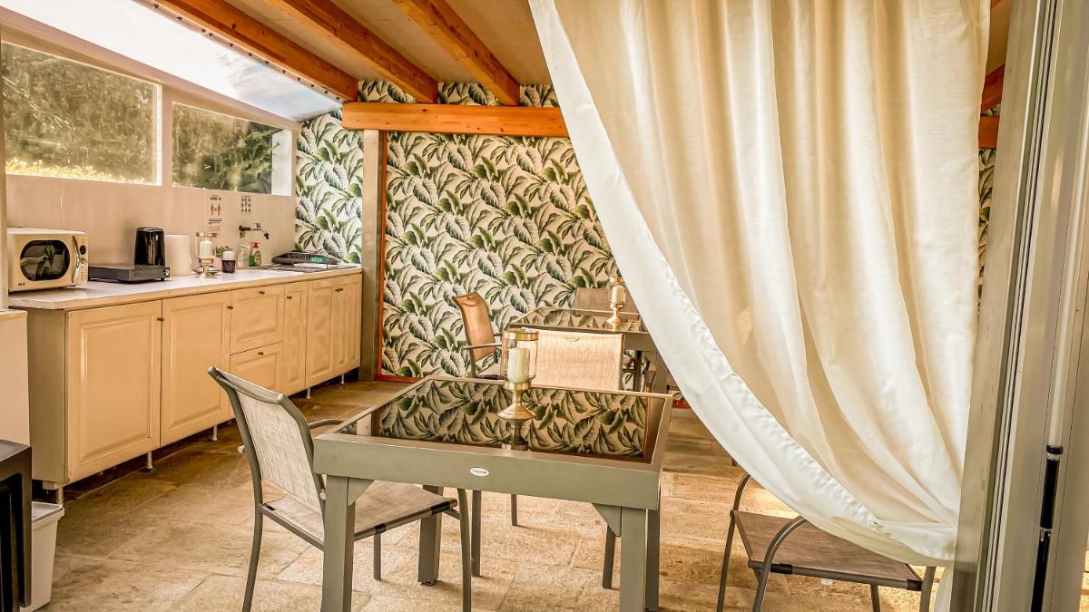 La Rosa Gialla Bio Apartments & rooms - Housity