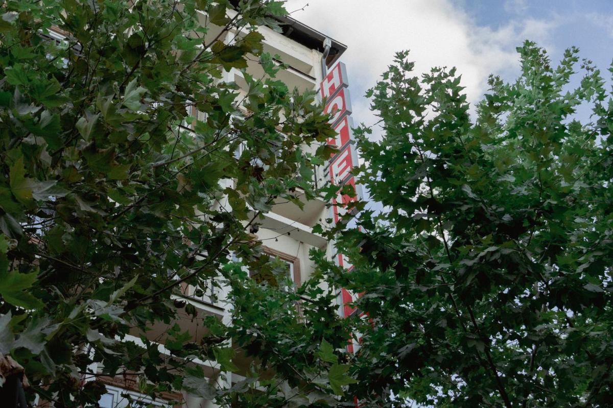 HOTEL LYBETEN - Housity
