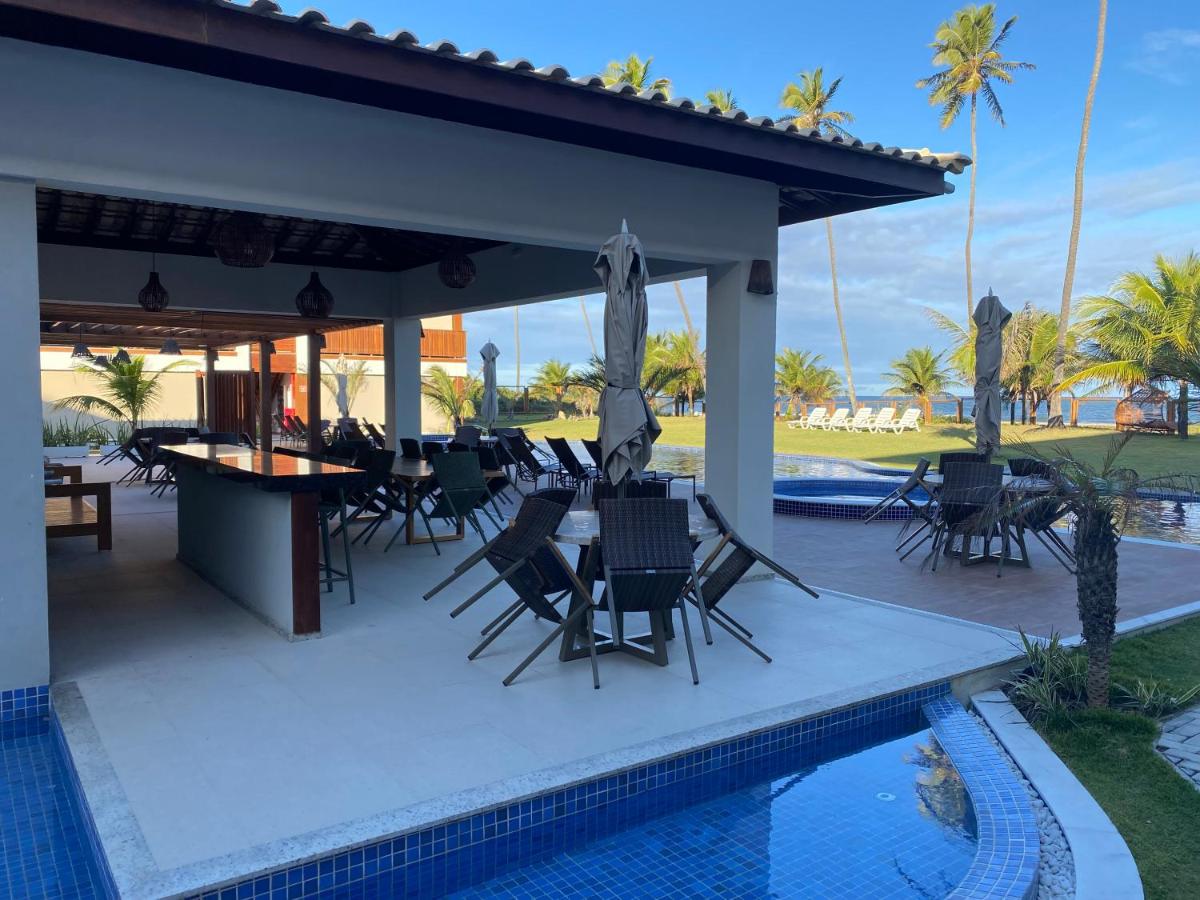 Itacimirim - Duplex Aconchegante, Pé na Areia - Housity