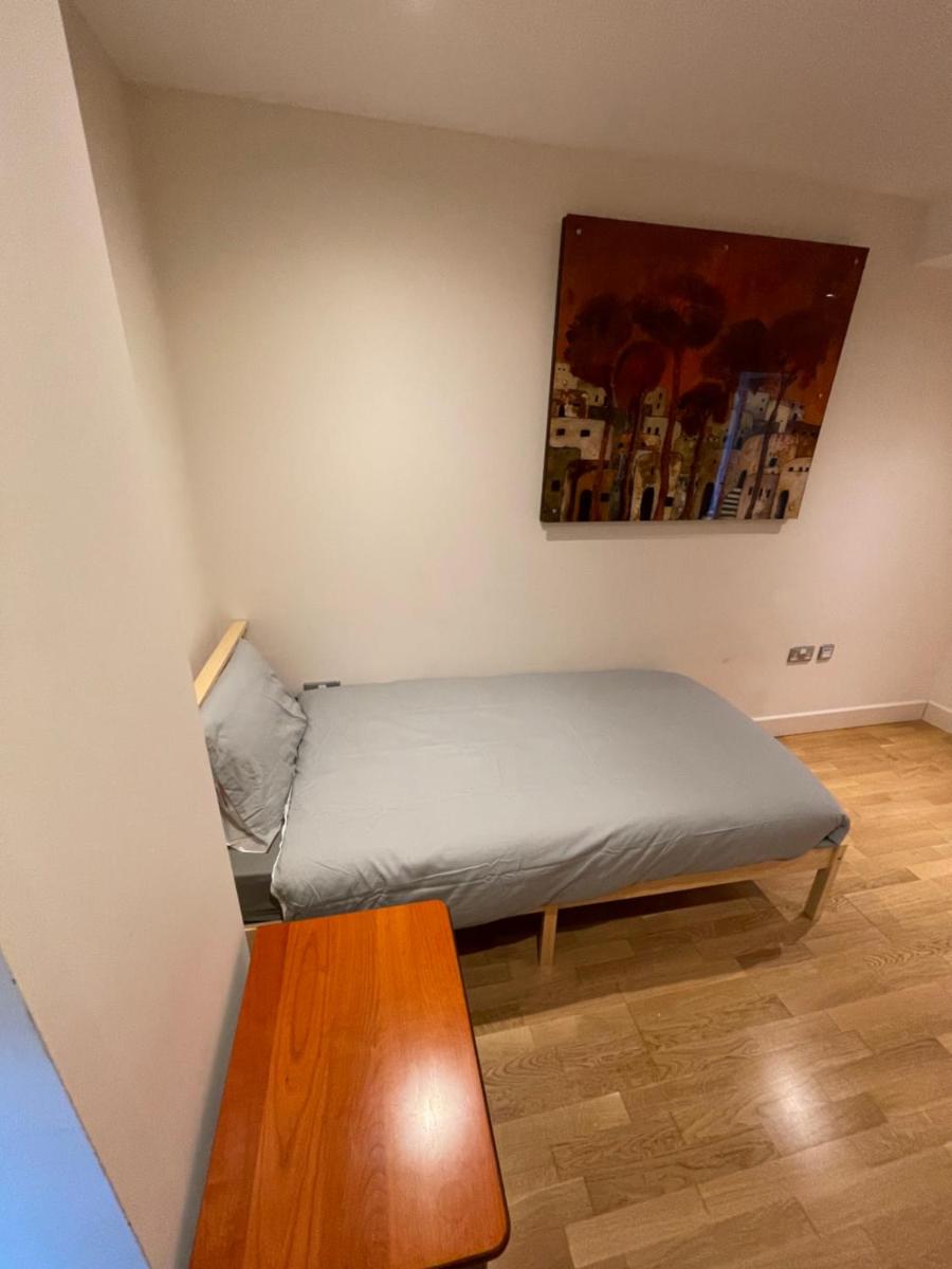 Imperial Wharf, Chelsea, - Housity