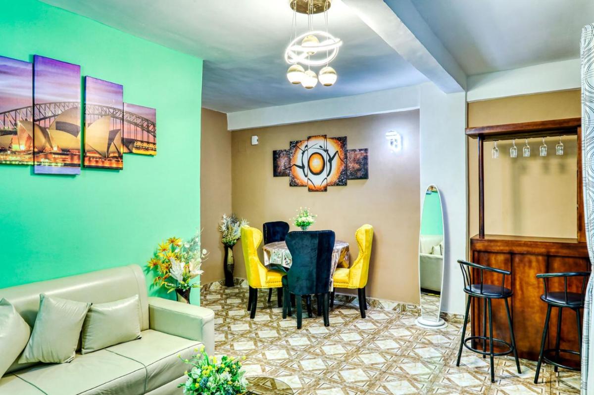 Beautiful- 1 Bedroom Apartment - Parking on site - Housity