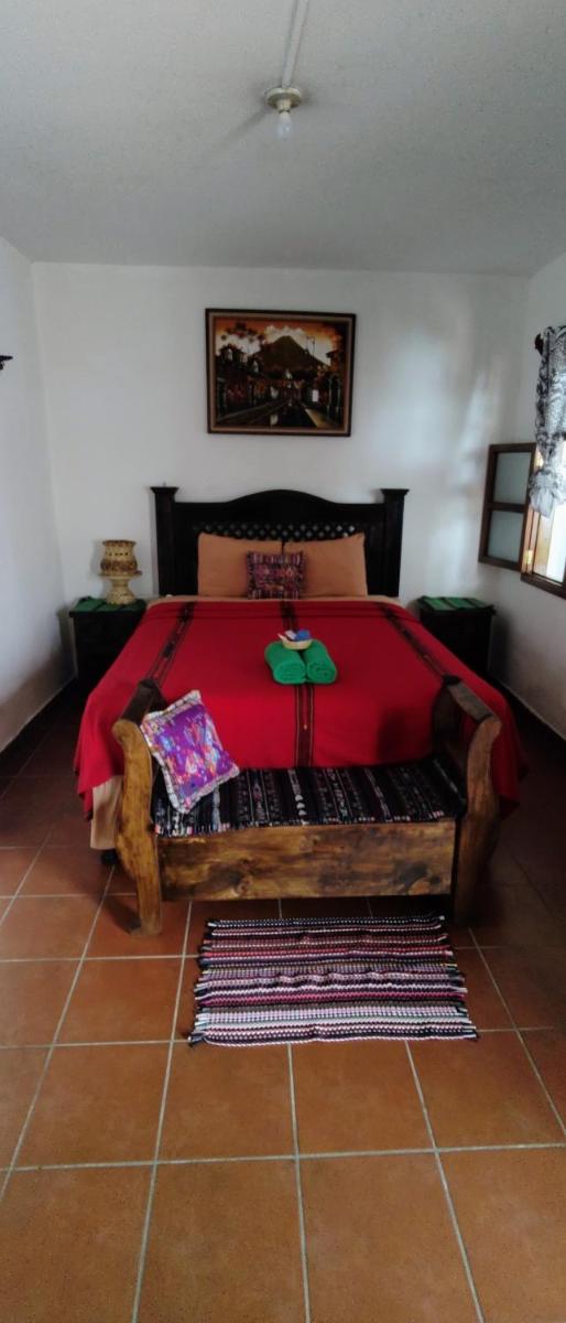 Francisco's rest house hotel - Housity