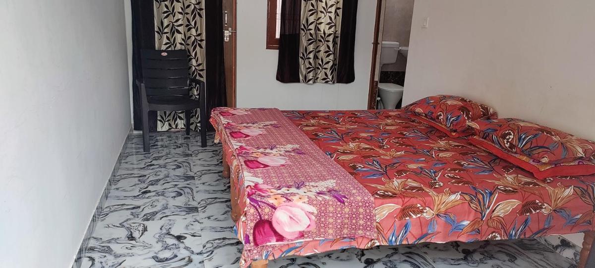 Nidhivan HomeStay - Housity