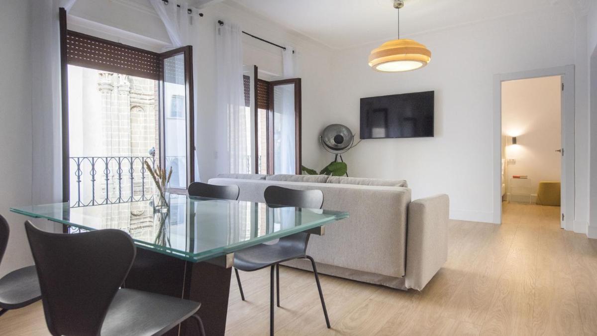 Apartamentos Boutique Puerta de Reyes - Housity