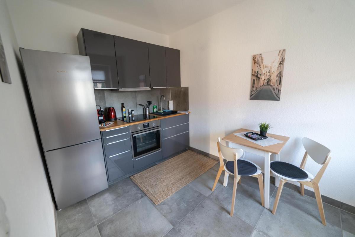 FullHouse - Zwickau - L12 - 2 Single Beds - Nespresso - SmartTV - Hizvo