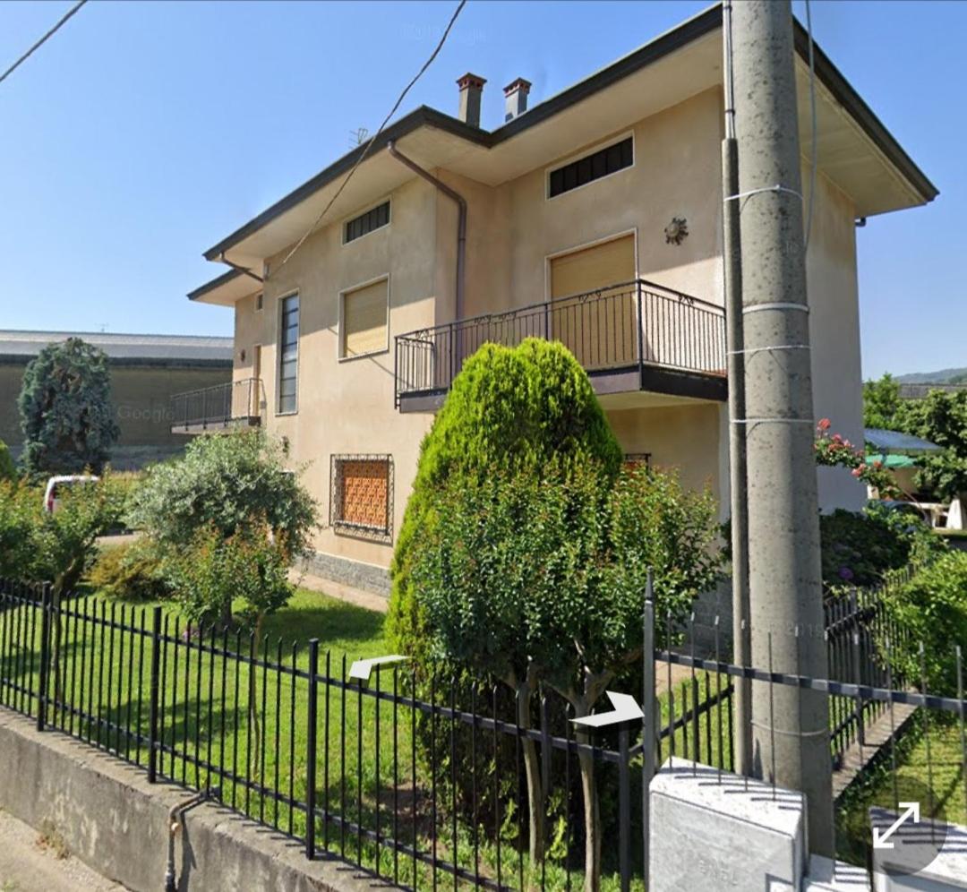 Cà dai nonni sul Lago d Orta - Housity