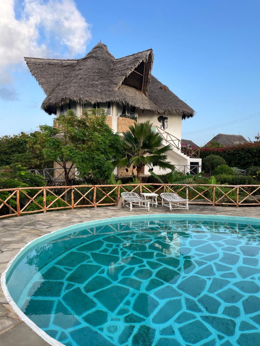 Njala House - Villa con piscina - Housity