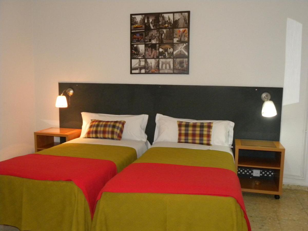 Hostal San José - Housity