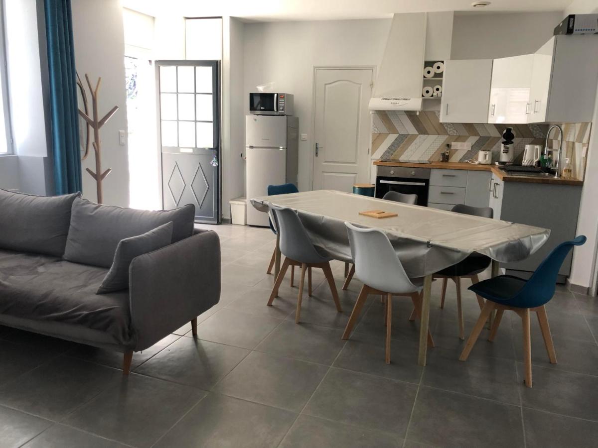 Montbard Maison 7 pers centre historique chez Delphine et Guillaume - Housity