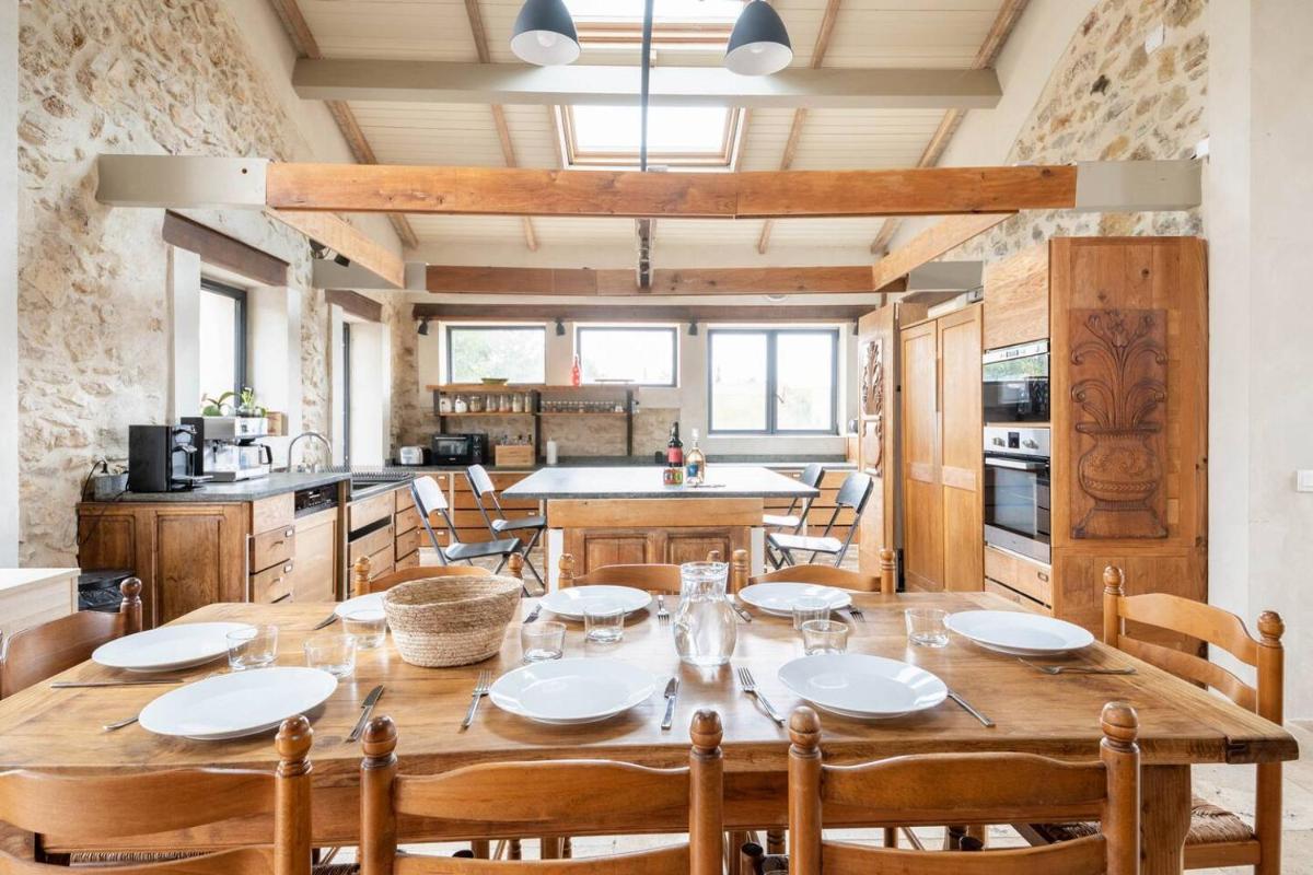 Charming villa in the countryside with swimmingpool - Housity