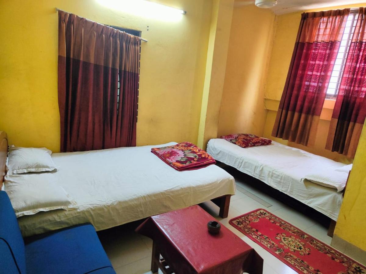 Hotel Madina International হোটেল মদিনা ইন্টা: (আবাসিক) - Housity
