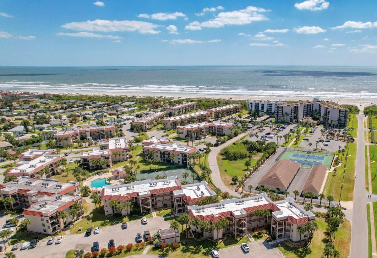 Ocean Village Club D36 - Housity