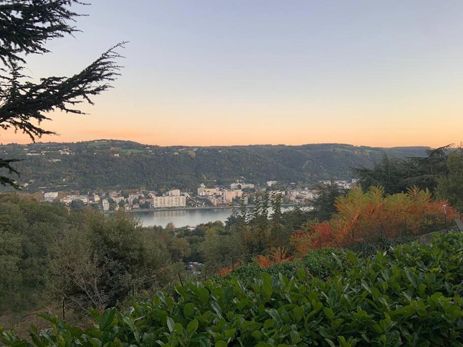 Suitetrails - Studio neuf, vue sur le Rhône !