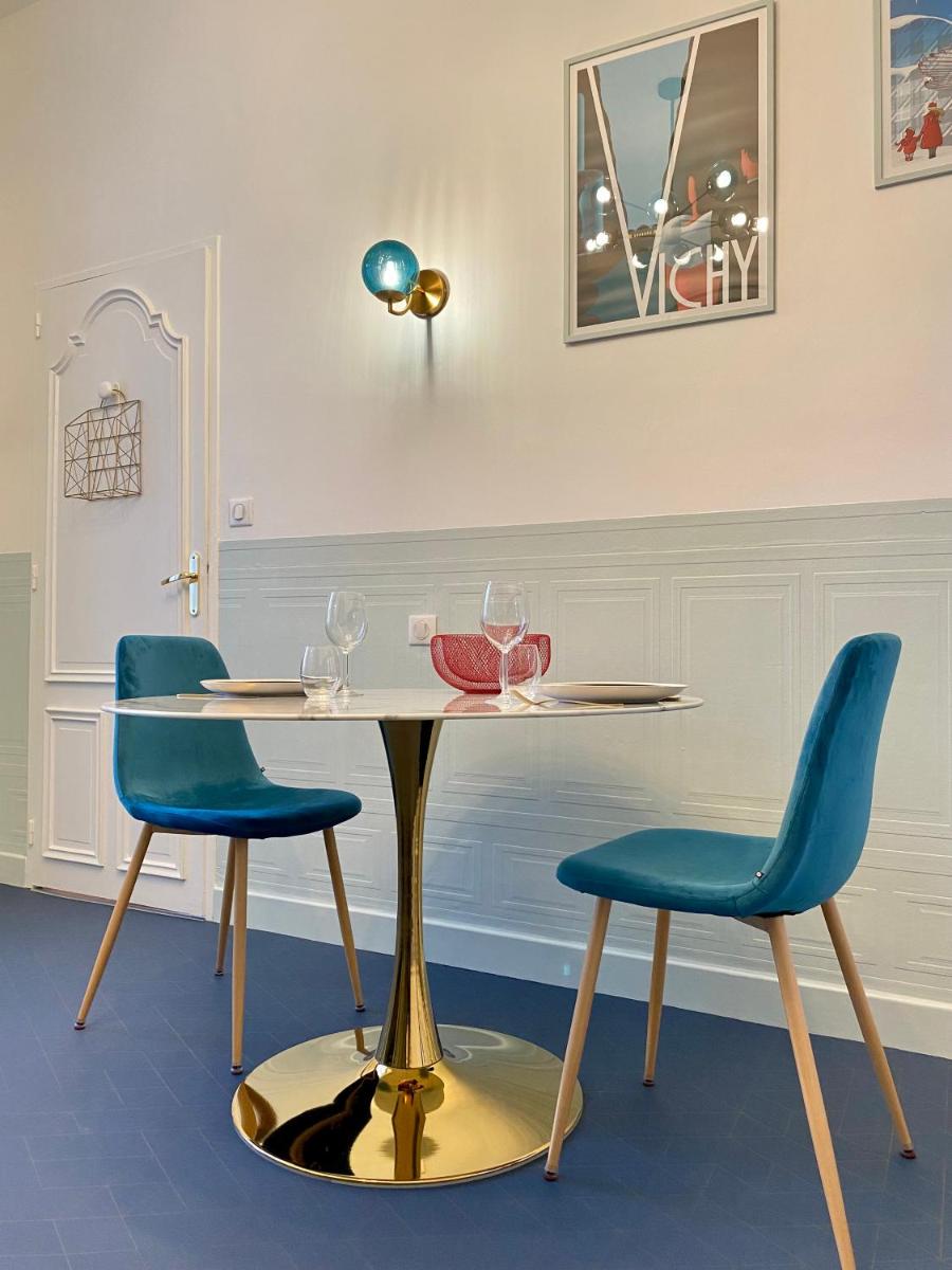 L'EUGENIE BLUE Calme parcs et thermes - Housity