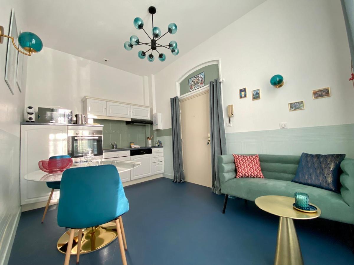 L'EUGENIE BLUE Calme parcs et thermes - Housity