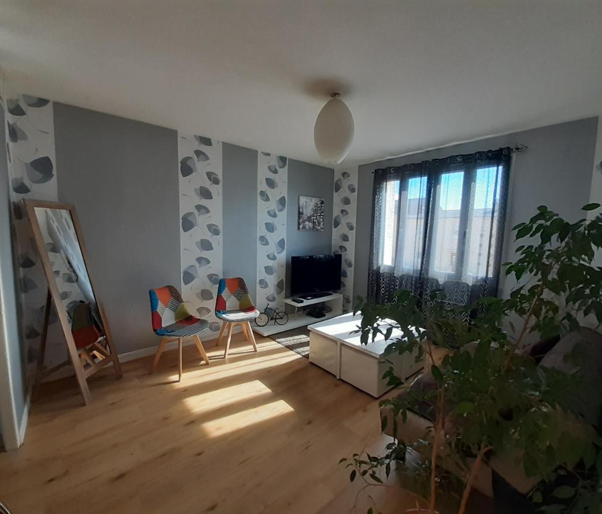 CHARMANTE MAISON EPERNAY MEME 6 PERSONNES - Housity