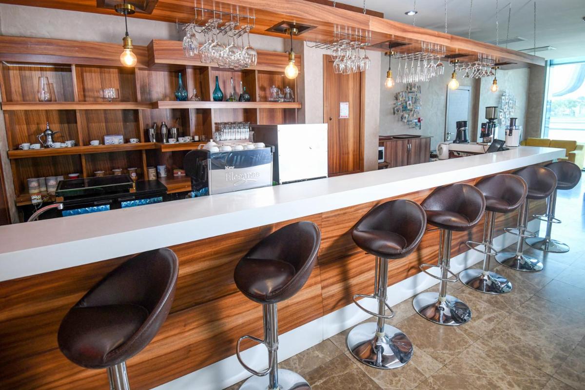 Avenue Hotel Baku by Smart - Hizvo