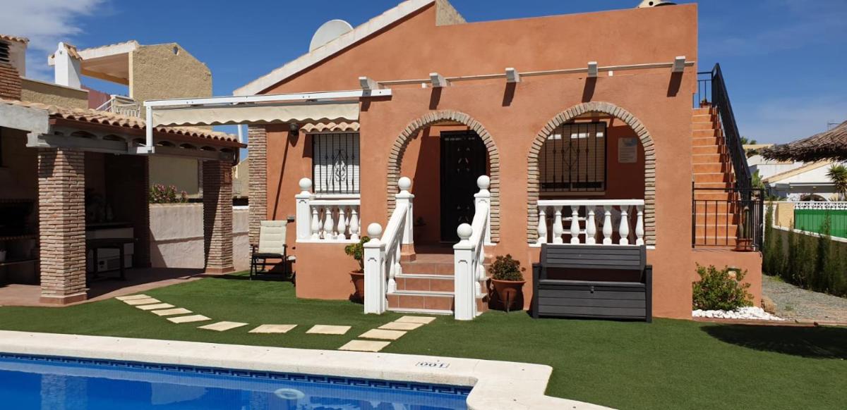 Villa Preciosa Piscina Climatizada - Housity