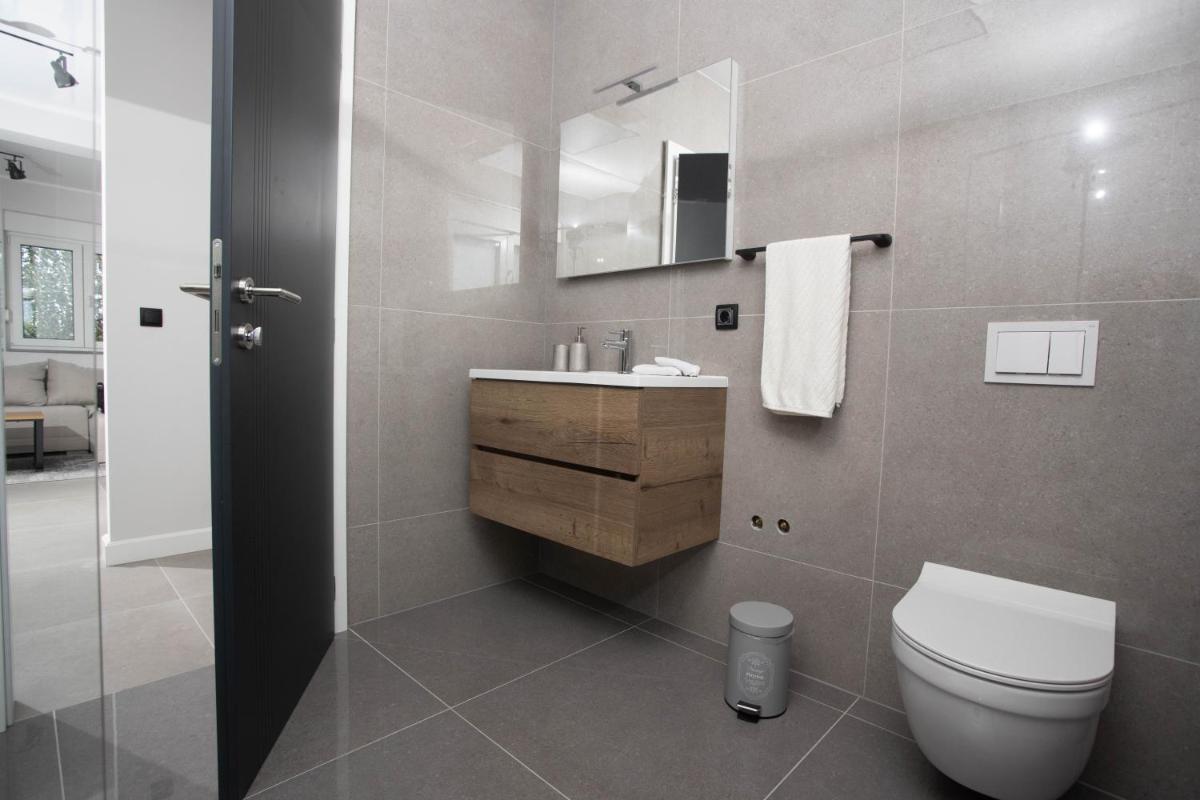 Carpe Diem - Housity