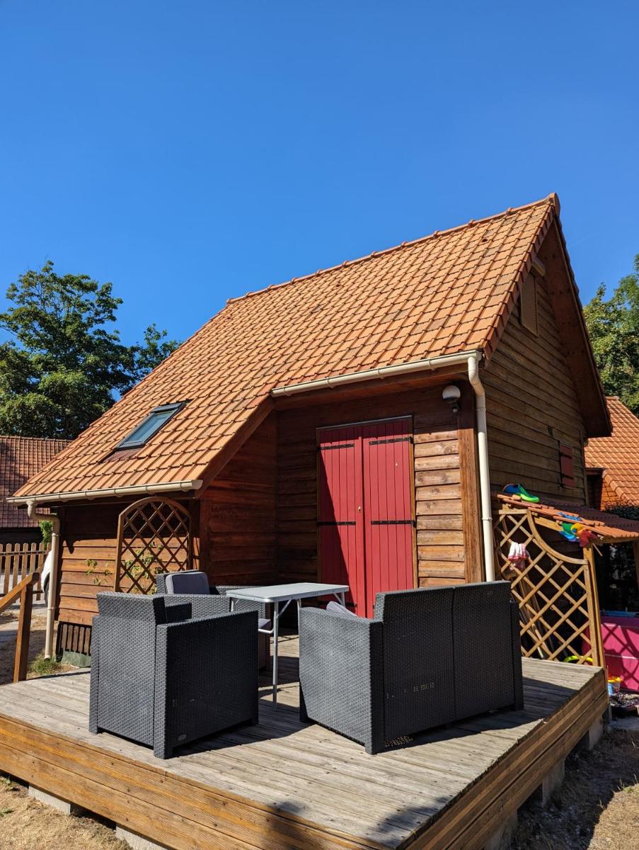 Chalet avec grand jardin dans résidence paisible - Housity