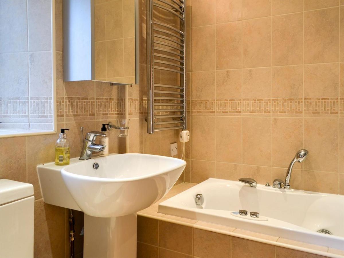 Taylor's Cottage - Housity