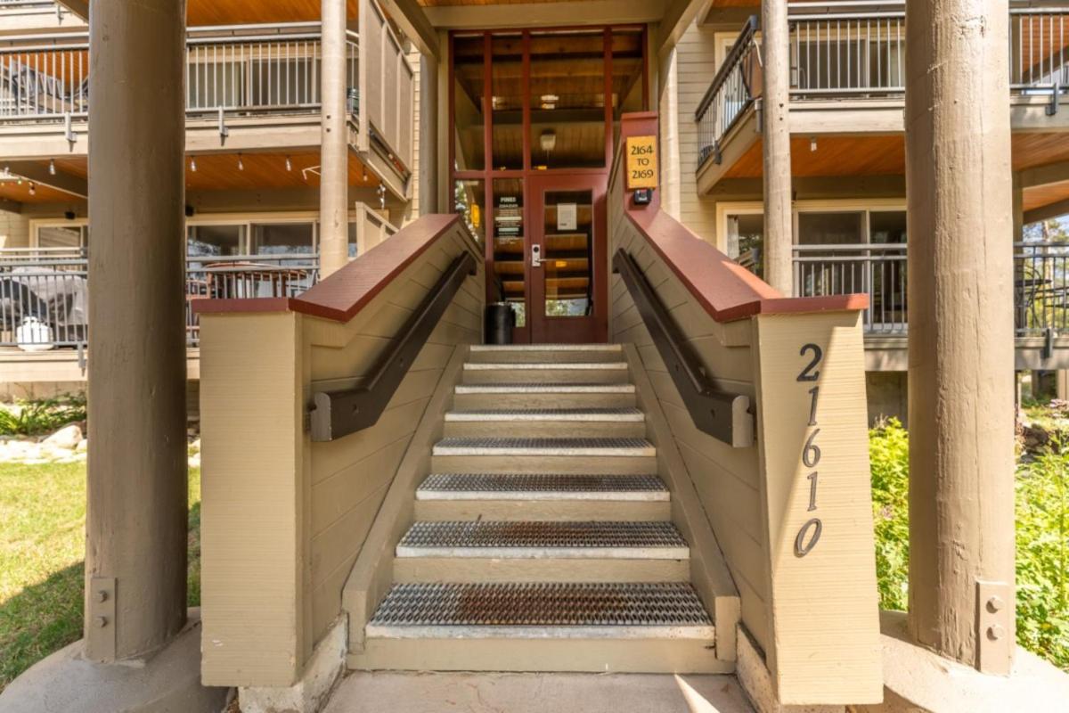 Pines by Summit County Mountain Retreats - Housity