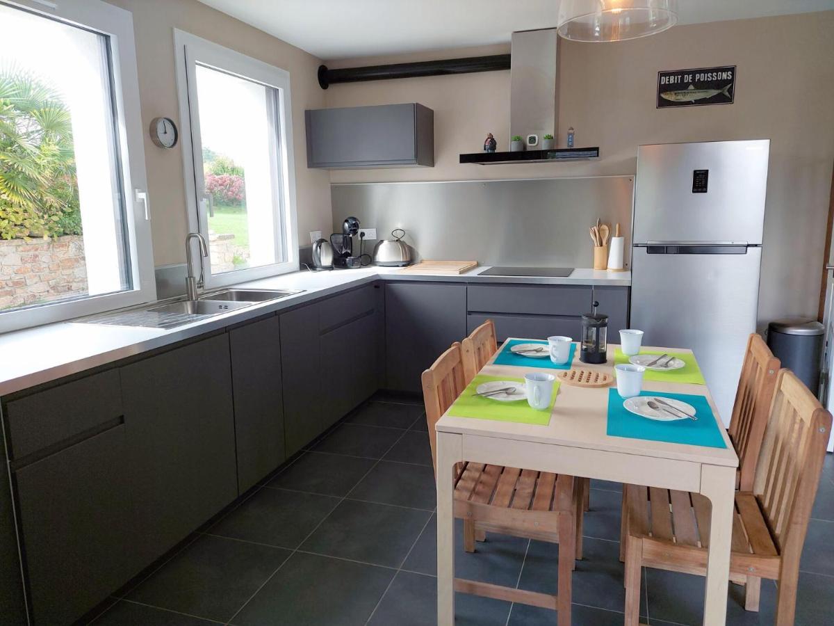 Holiday home near the beach, St Pabu - Housity