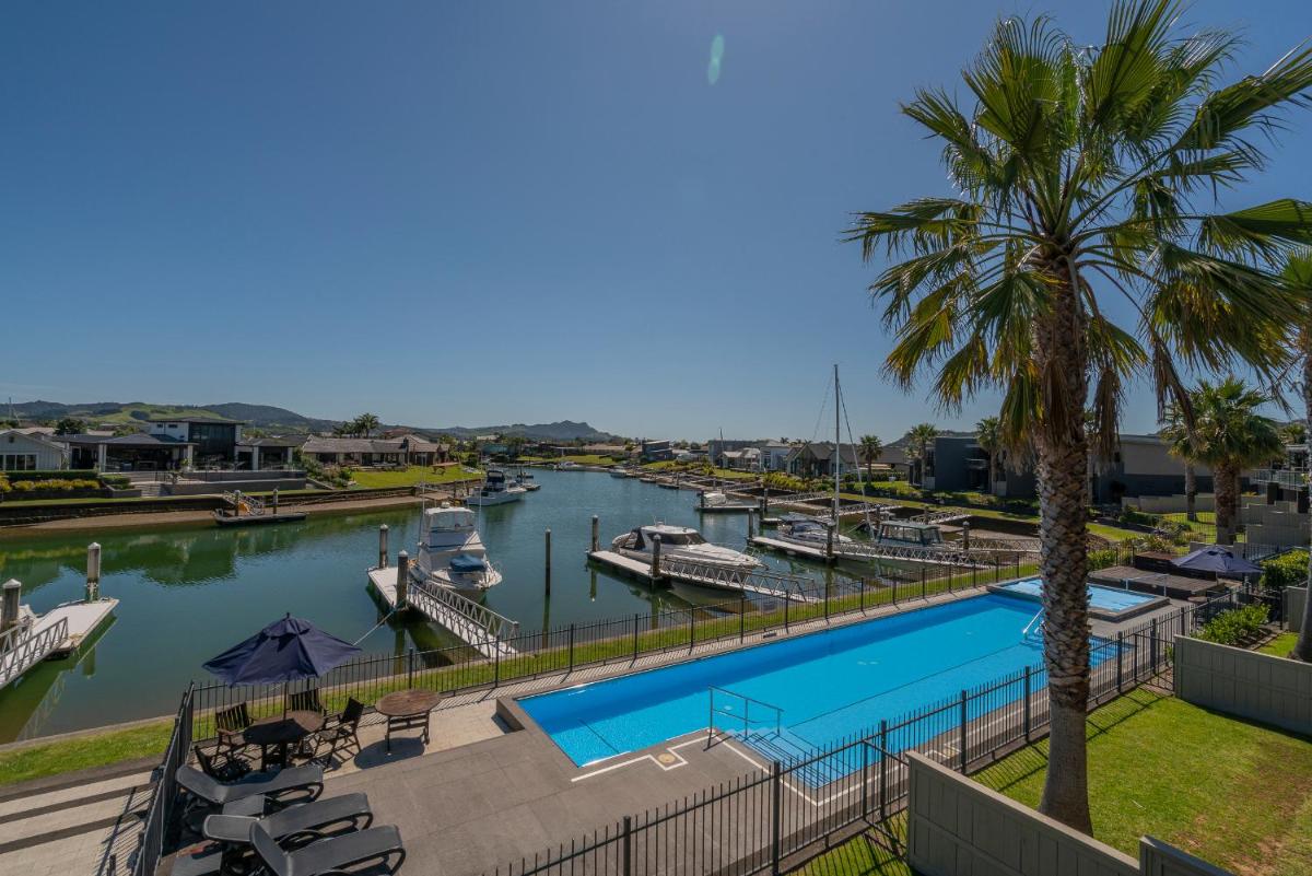 Waterways Serenity - Hizvo