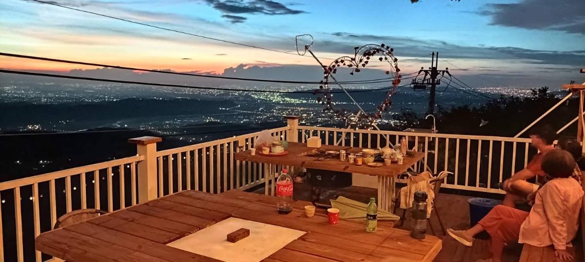 Sky lounge B&B - Housity