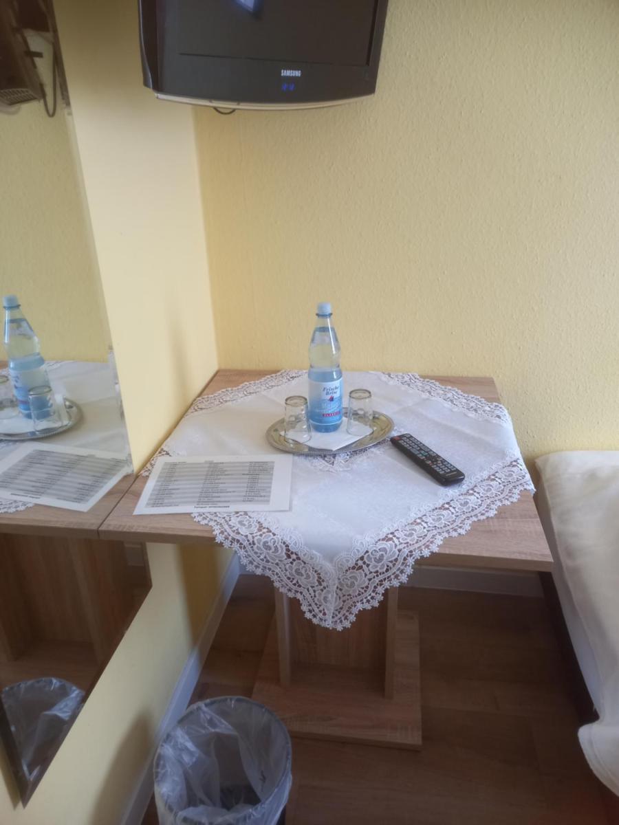 Hotel Wiesbadener Hof - Housity