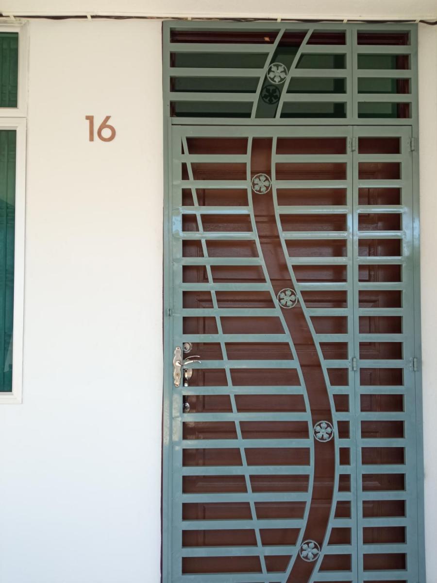 Suitetrails - Homestay Semanis Honeydew Pekan Sik
