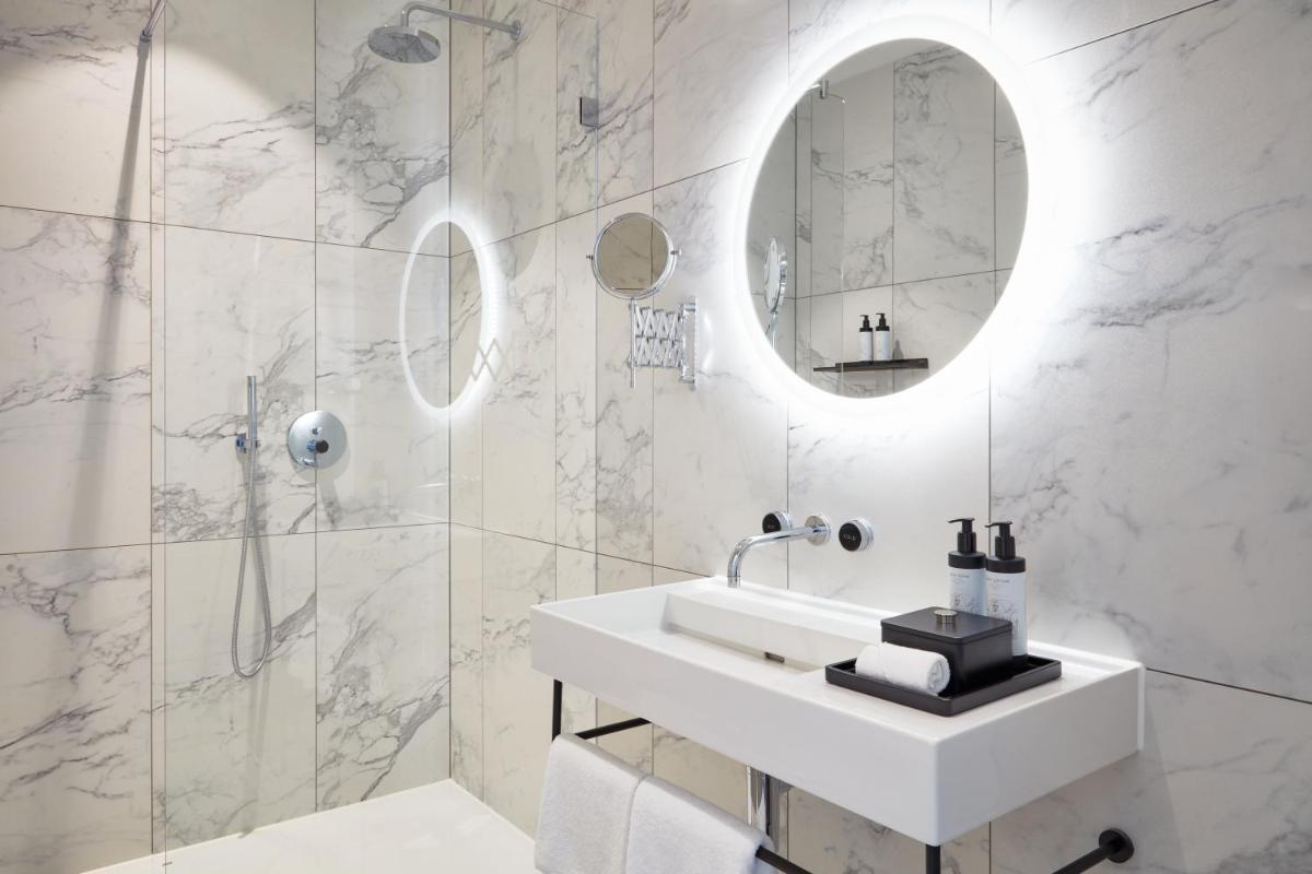 Ein Badezimmer in der Unterkunft TORTUE Hamburg Ein Badezimmer in der Unterkunft TORTUE Hamburg