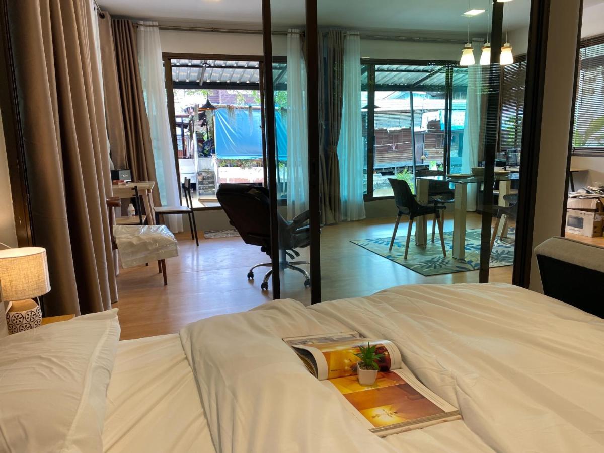Catory Villa - Housity