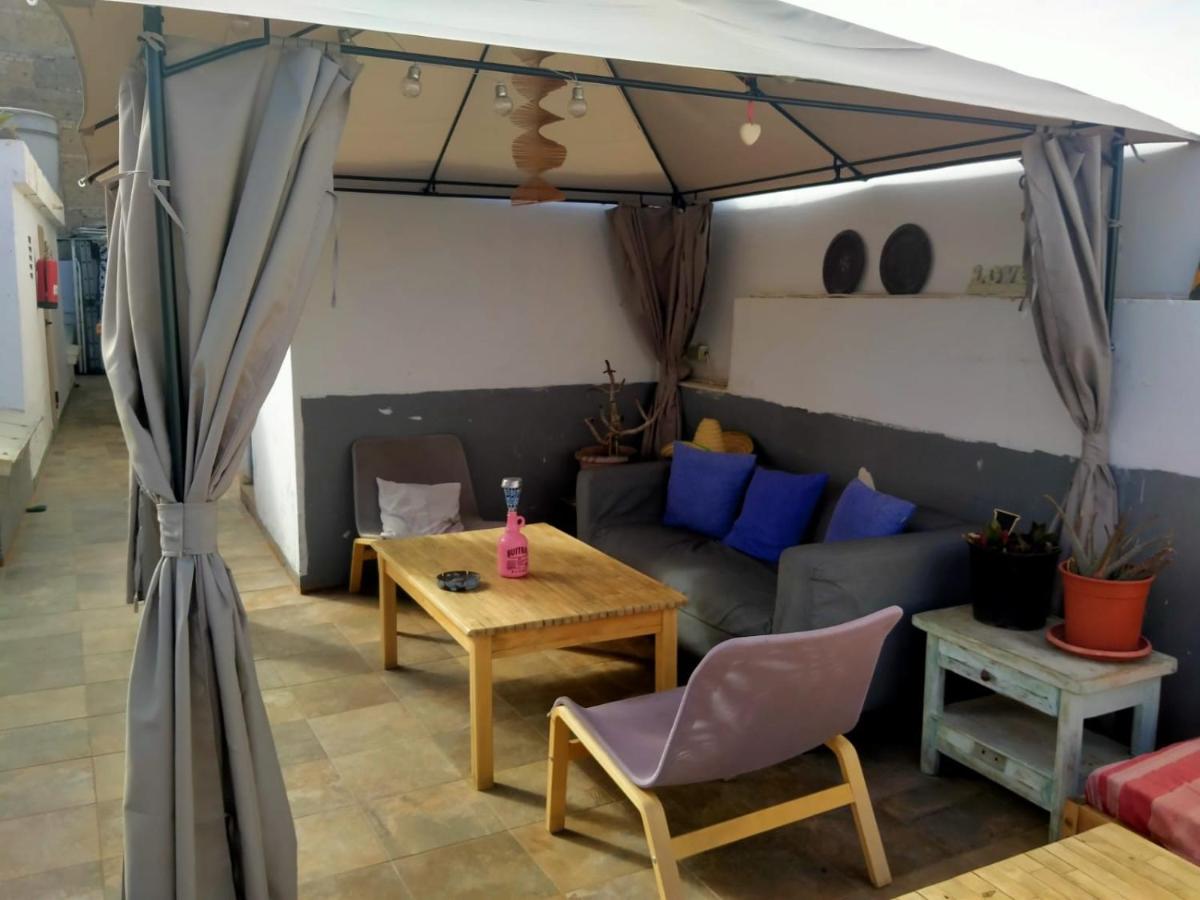 Lua Lua Hostel Las Palmas - Housity