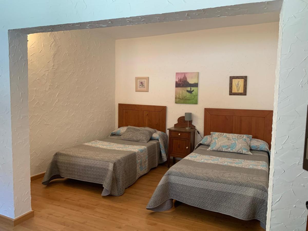 Casa Cuesta de las Monjas -Habitaciones privadas en casa amplia compartida - Housity
