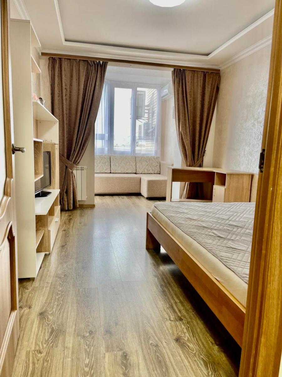 ATLANT luxury Family Apart поряд з ТЦ ДЕПОТ, БЕЗКОНТАКТНЕ ЗАСЕЛЕННЯ - Housity