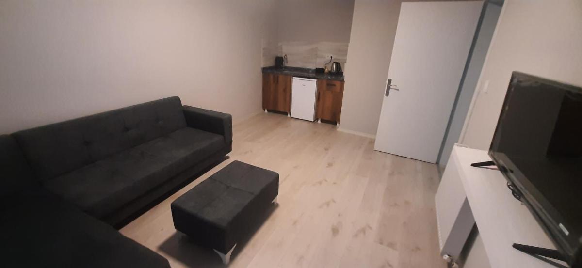 esta 123 apart otel KAPALI - Housity